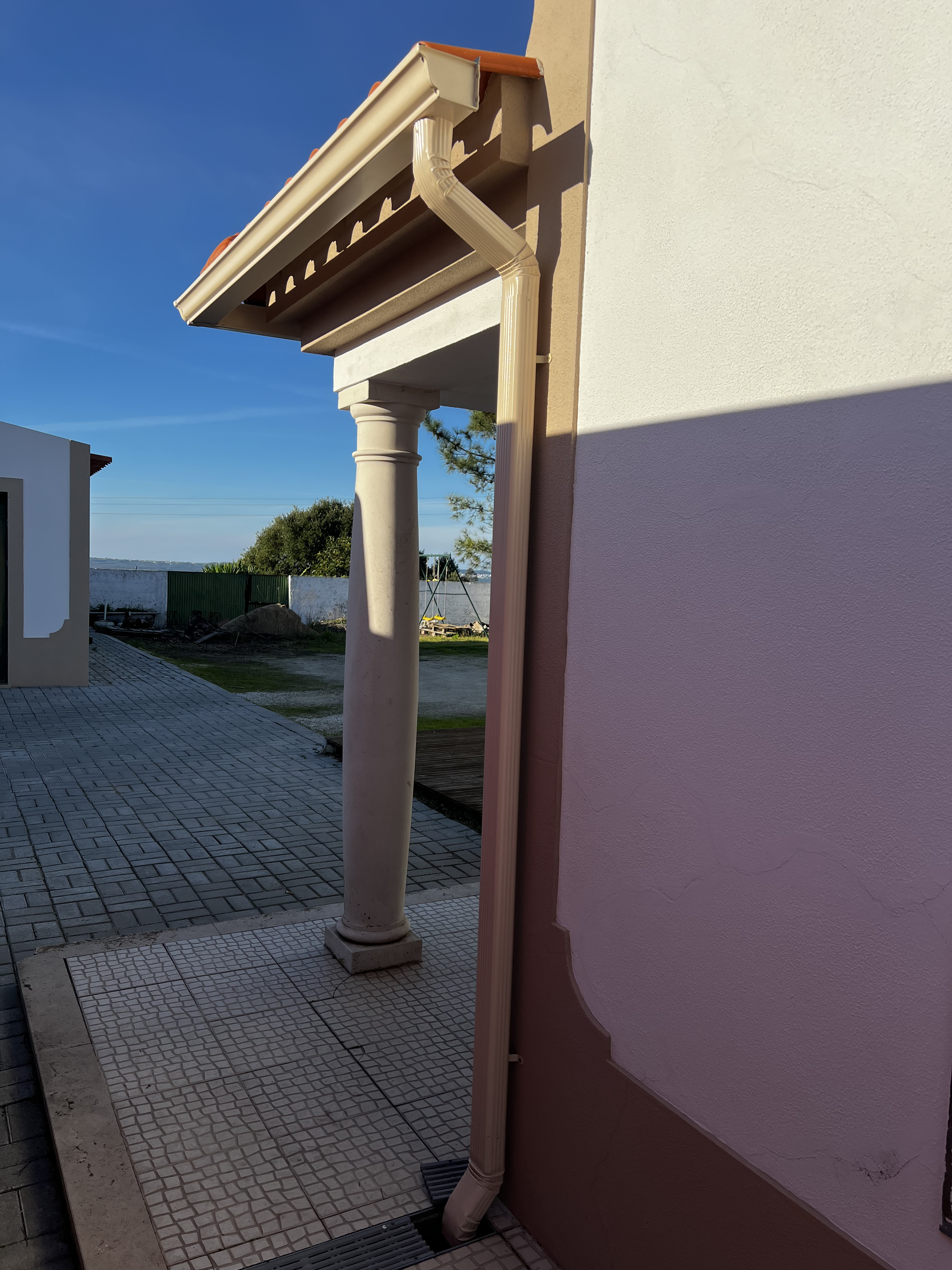 Caleiras de alumínio por medida